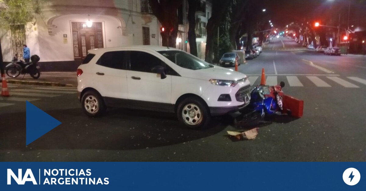 Choque en Caballito entre una camioneta y una moto: un herido