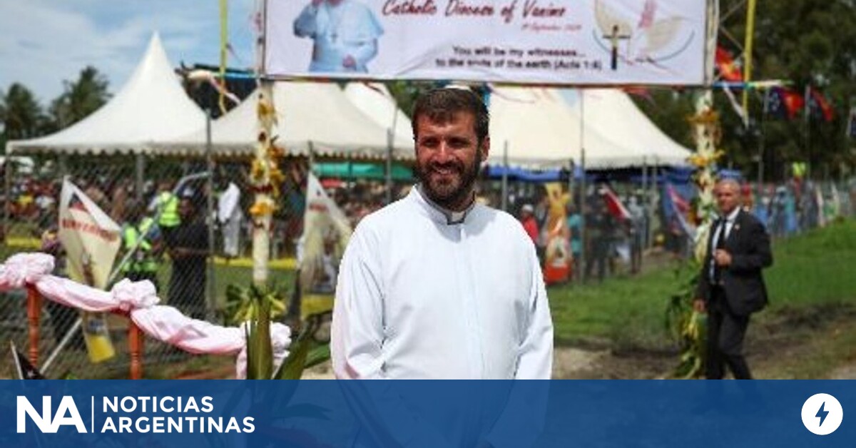 Los misioneros argentinos estallaron de alegría al encontrarse con el papa Francisco en Papúa Nueva Guinea