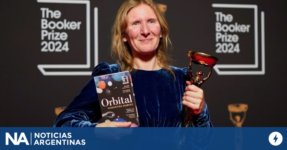 Samantha Harvey ganó el Premio Booker 2024 por Orbital, una novela ambientada en el espacio