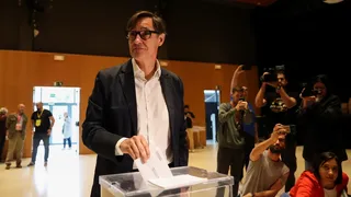 Triunfo socialista en las elecciones regionales de Catalunya